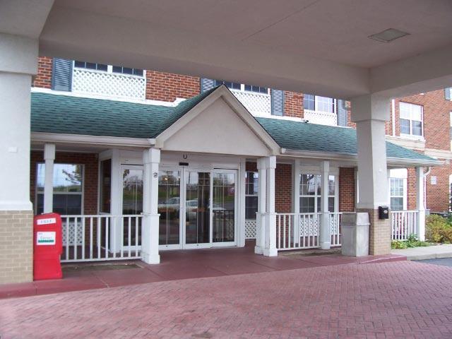 Blisspoint Inn & Suites 마리온 외부 사진