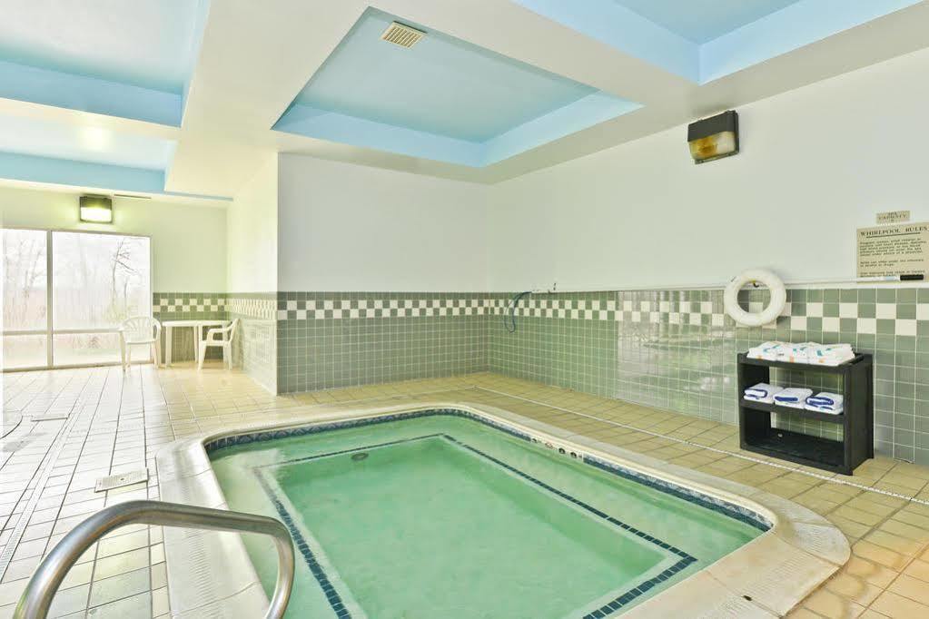Blisspoint Inn & Suites 마리온 외부 사진