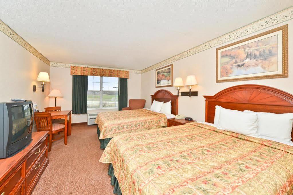 Blisspoint Inn & Suites 마리온 외부 사진